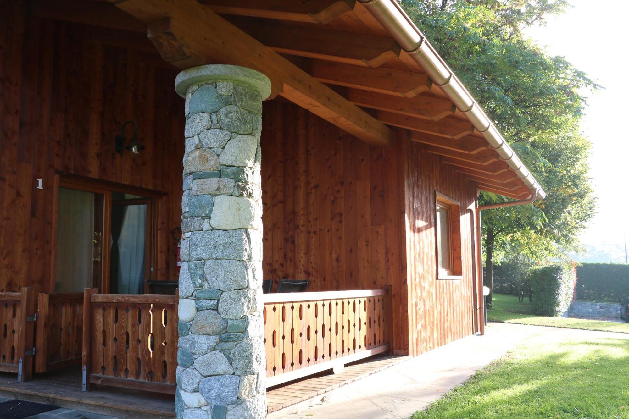Lazy Bee Camping Village Aosta Exteriér fotografie