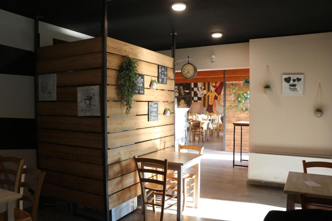 Lazy Bee Camping Village Aosta Exteriér fotografie